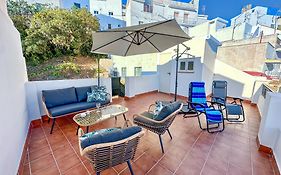 Casa Carmen Terraza y patio privado en Salobreña